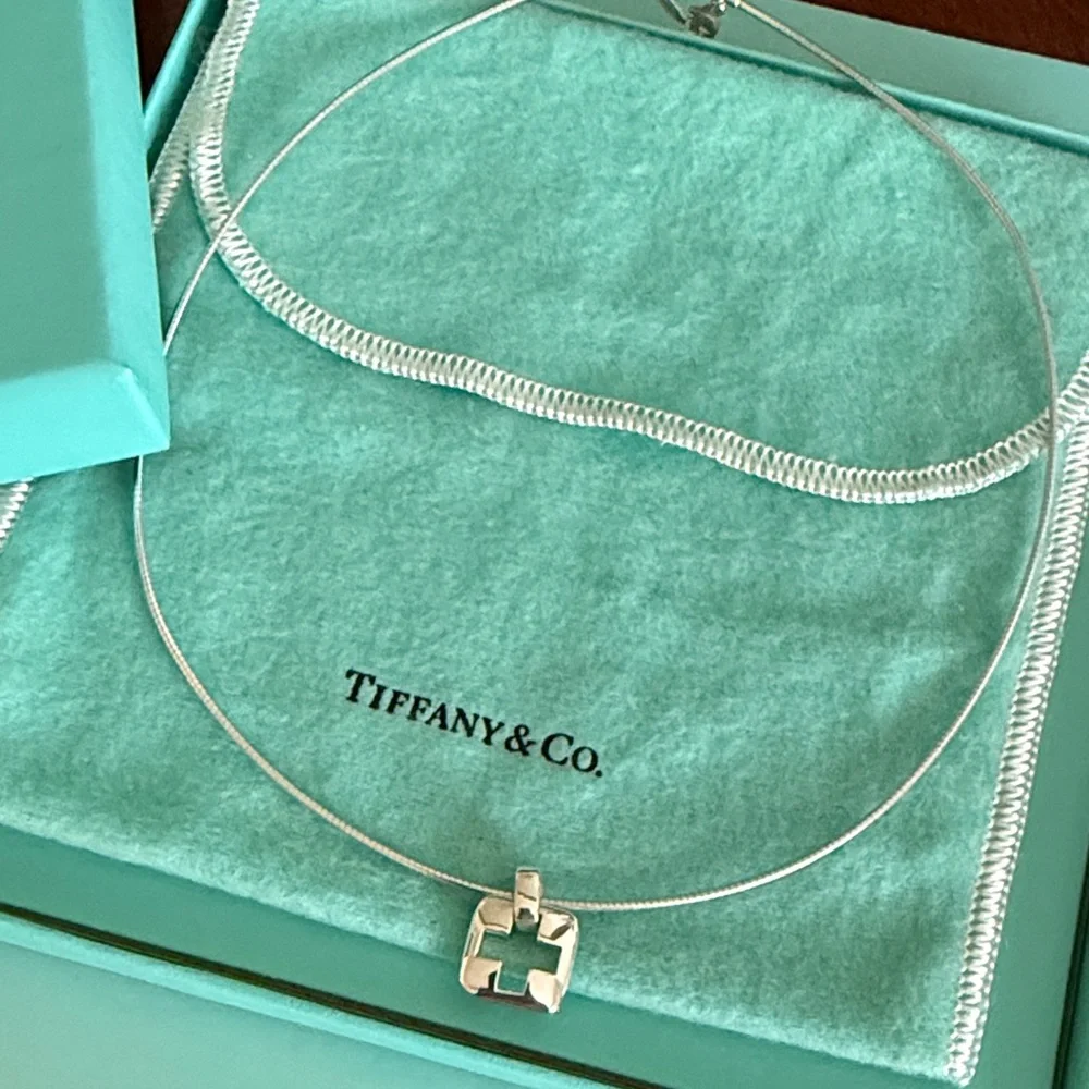 Tiffany & Co. Cross Cutout Pendant Omega Chain Necklace